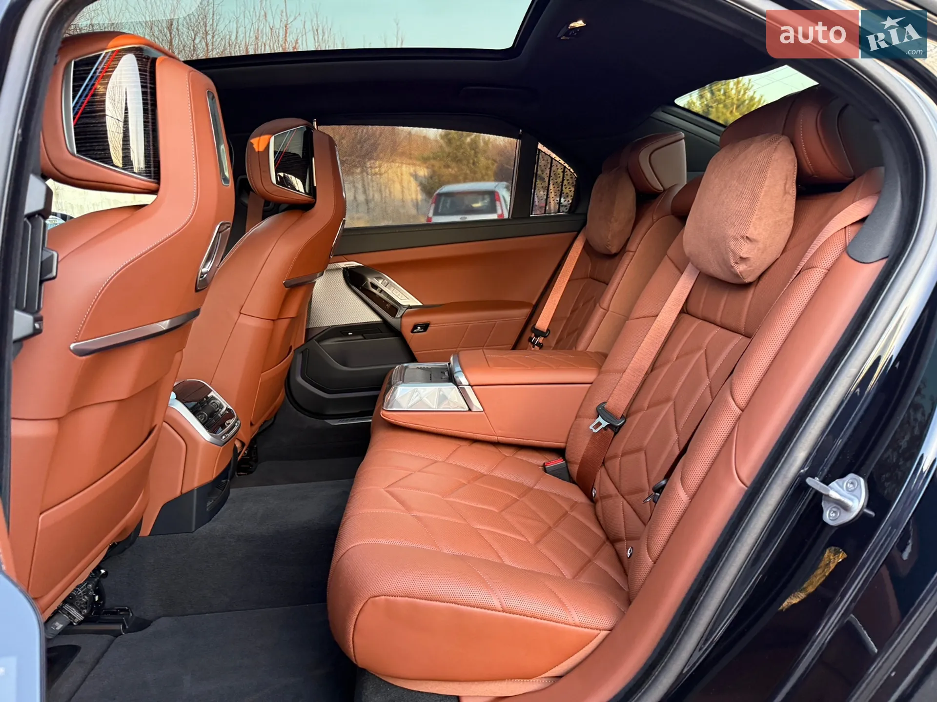 2024 BMW i7 - мініатюра 37