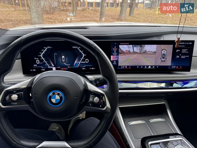 Седан BMW i7 2023 в Києві фото 15 Седан BMW i7 2023 в Києві