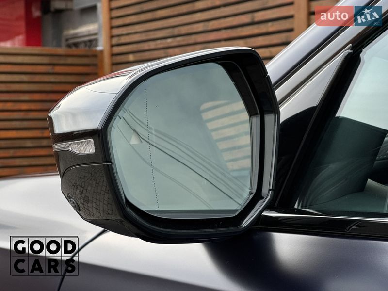 Седан BMW i7 2023 в Одессе