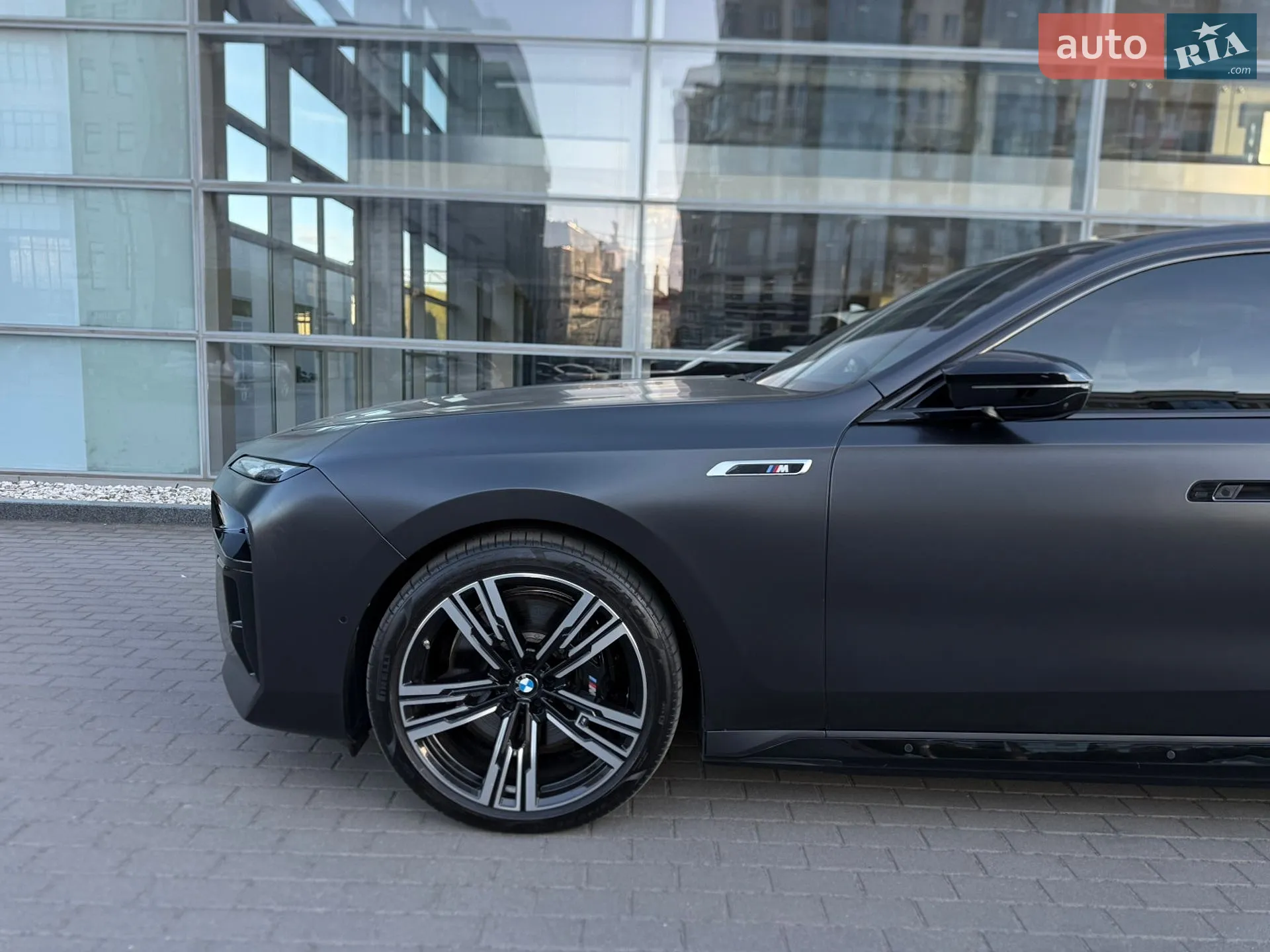2023 BMW i7 - мініатюра 11
