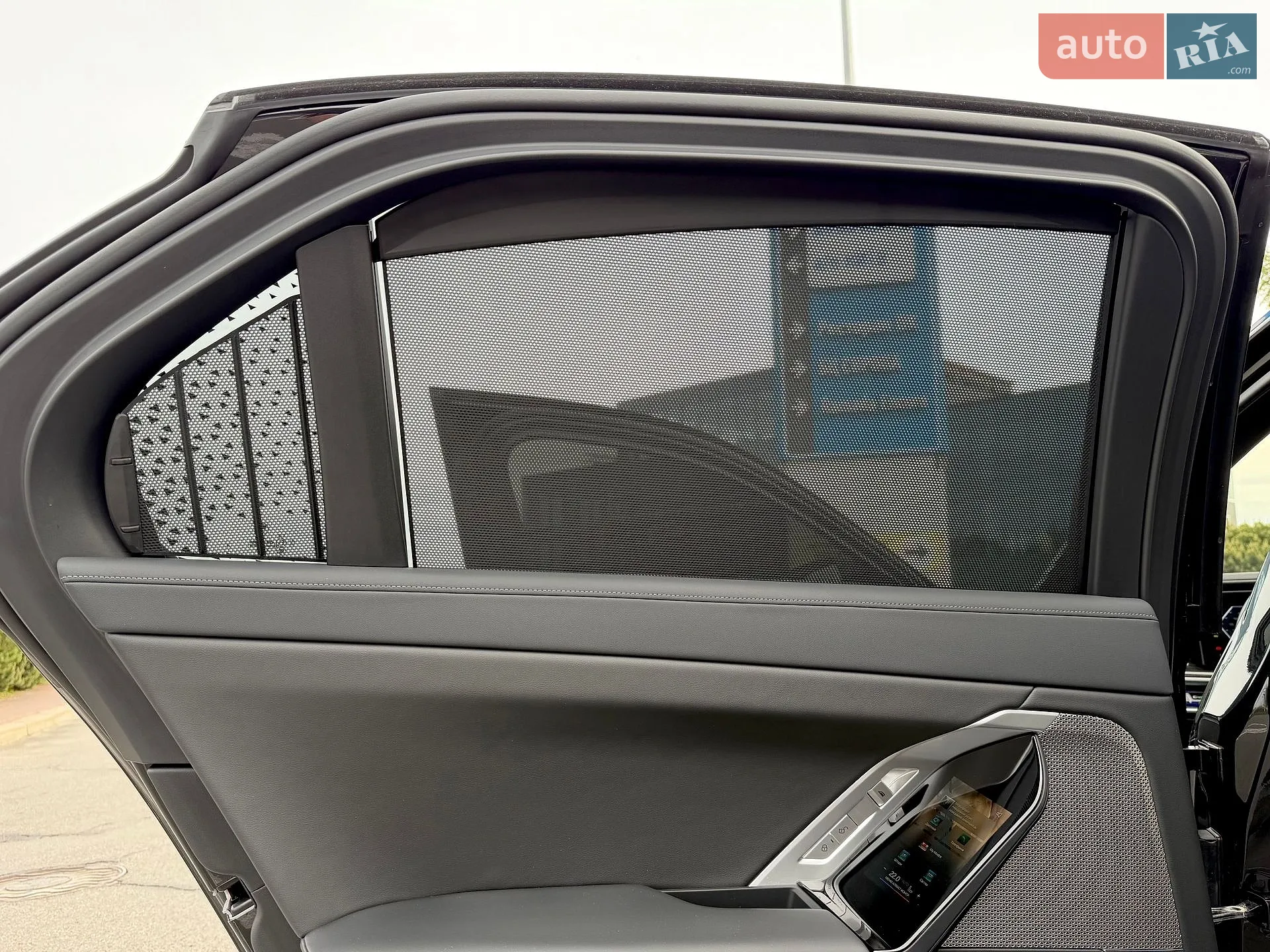 2023 BMW i7 - мініатюра 64