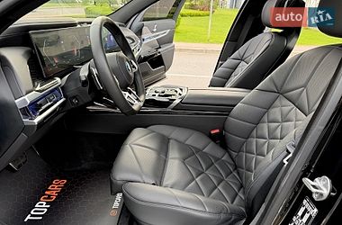 Седан BMW i7 2023 в Києві