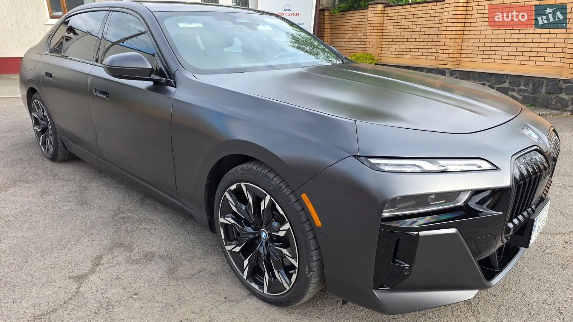 2023 BMW i7 - мініатюра 13