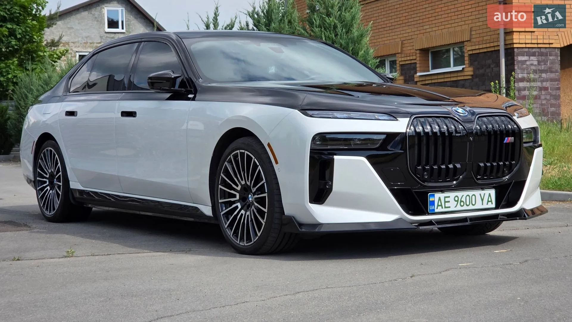 BMW i7 2023