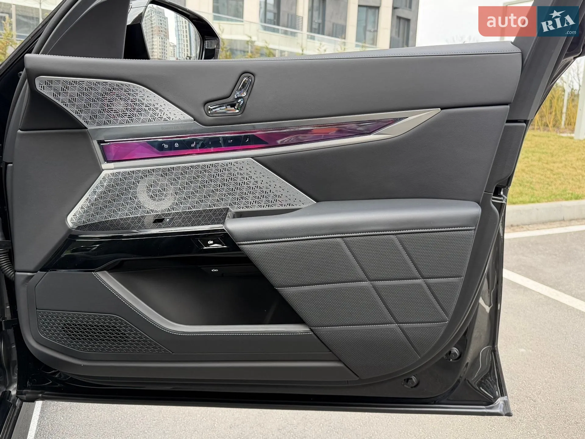 2023 BMW i7 - мініатюра 62