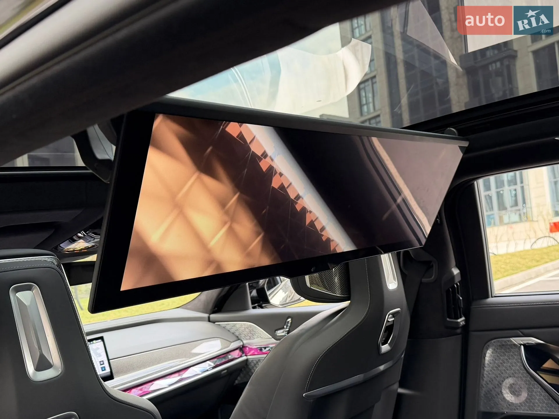 2023 BMW i7 - мініатюра 81