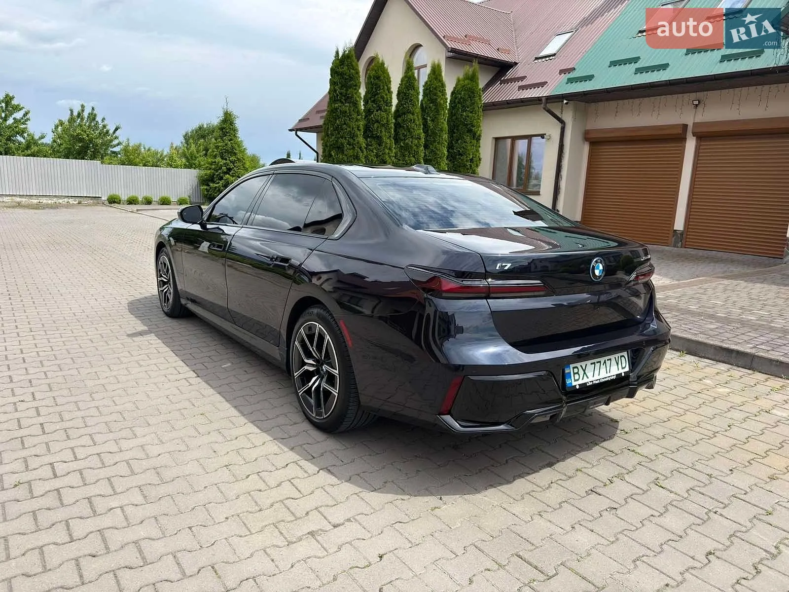 2022 BMW i7 - мініатюра 17