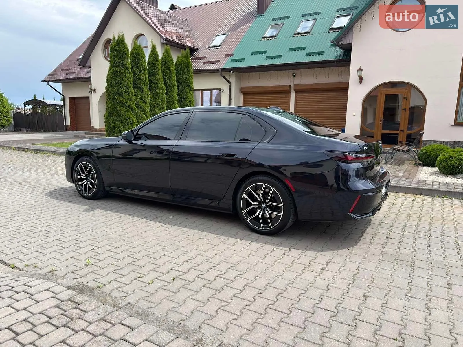 2022 BMW i7 - мініатюра 11
