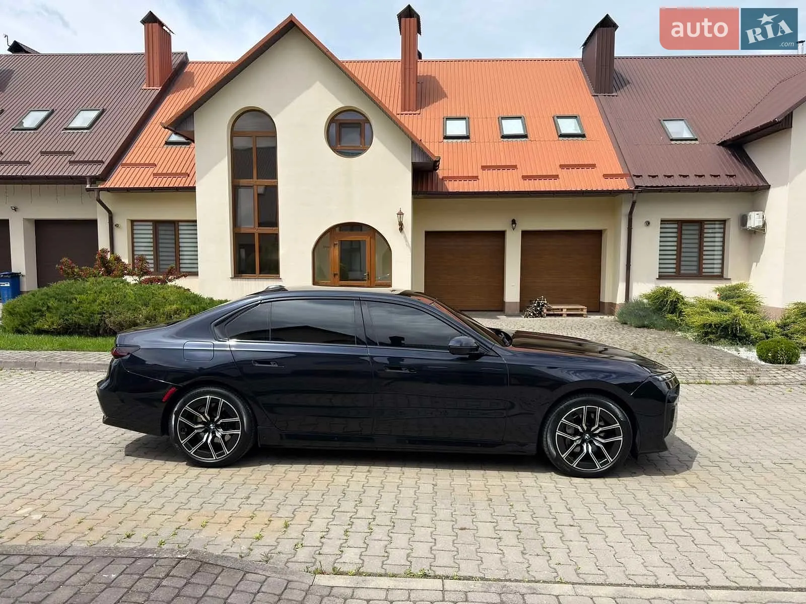 2022 BMW i7 - мініатюра 12