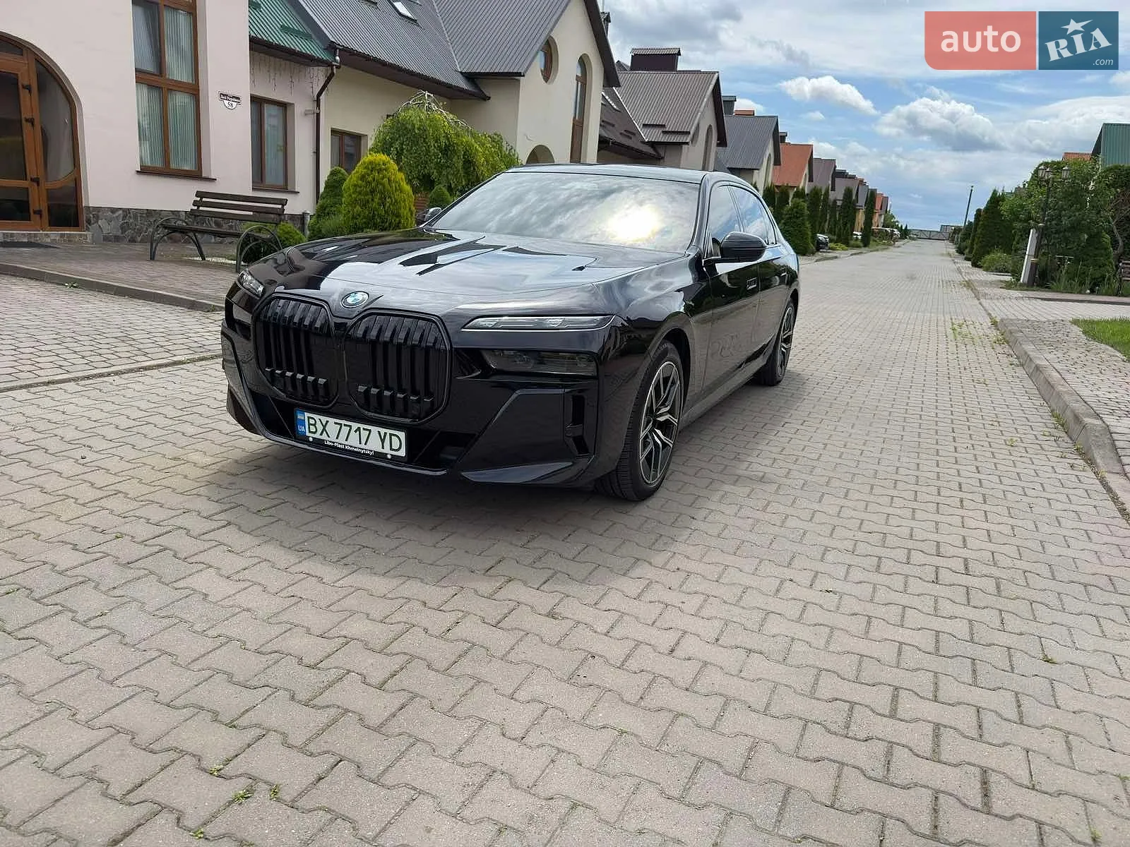 2022 BMW i7 - мініатюра 3