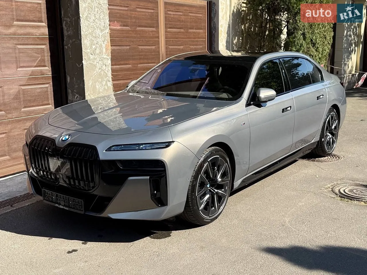 2022 BMW i7 - мініатюра 8