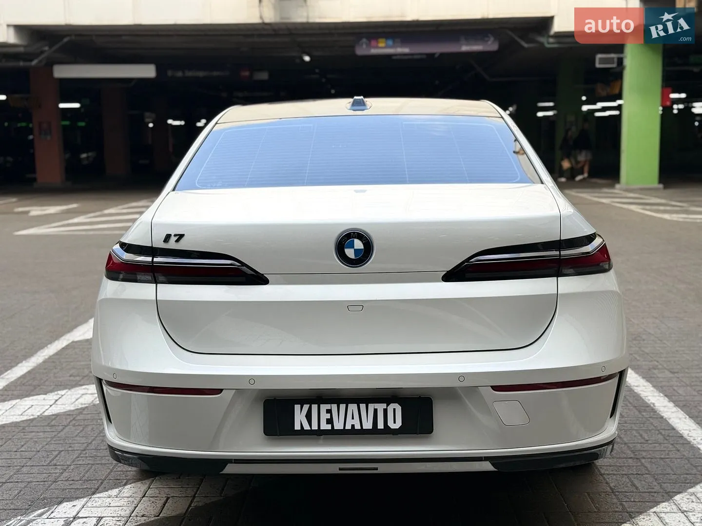 2022 BMW i7 - мініатюра 5