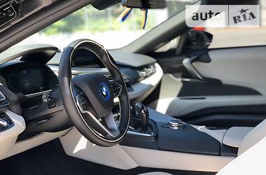 Купе BMW i8 2016 в 
