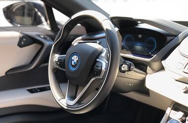 Купе BMW i8 2016 в 