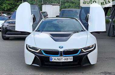 Купе BMW i8 2014 в 