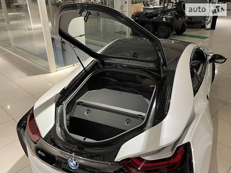 Купе BMW i8 2014 в Киеве