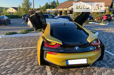 Купе BMW i8 2017 в Киеве