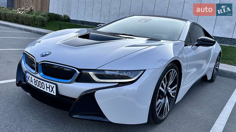 Купе BMW i8 2016 в Киеве