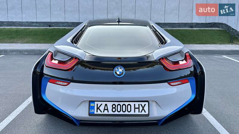 Купе BMW i8 2016 в Киеве