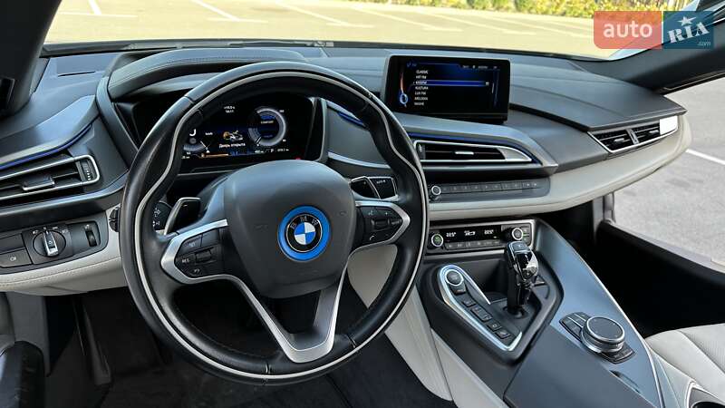 Купе BMW i8 2016 в Киеве