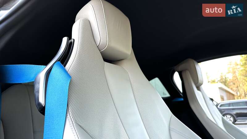 Купе BMW i8 2016 в Киеве