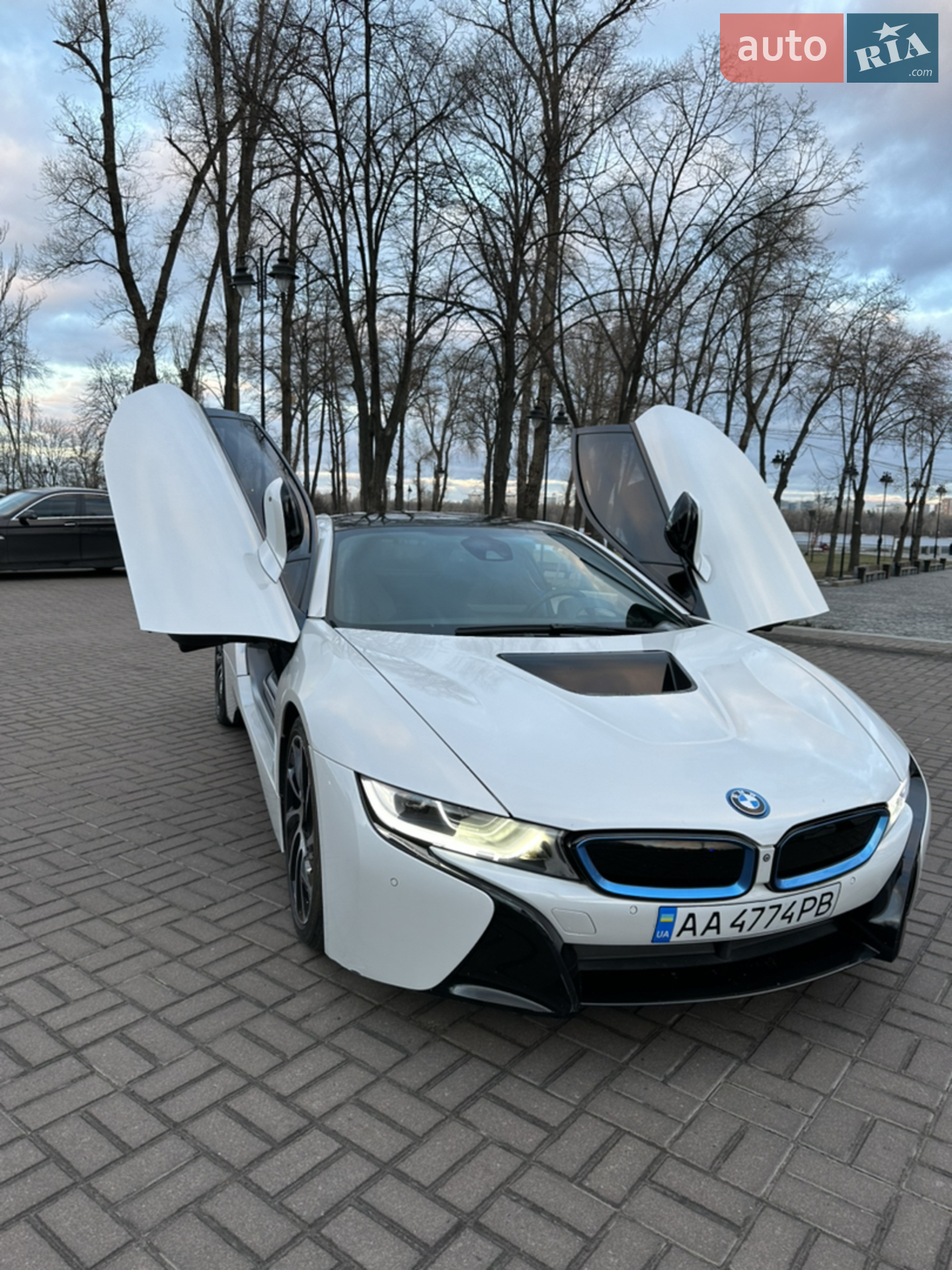 2016 BMW i8 - мініатюра 26