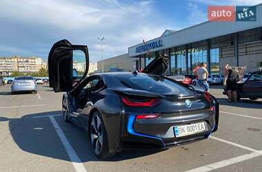Купе BMW i8 2016 в Буковеле