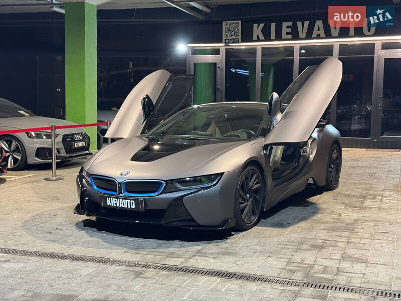 BMW i8 2015