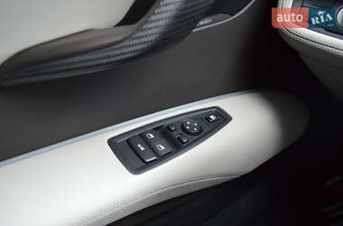 Родстер BMW i8 2018 в 
