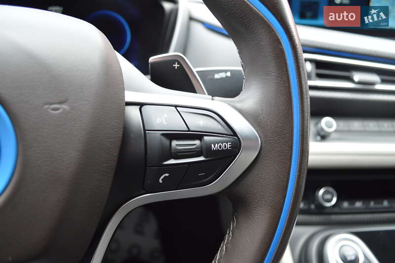 Родстер BMW i8 2018 в Львові