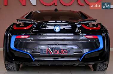 Купе BMW i8 2016 в 