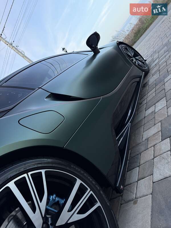 Купе BMW i8 2016 в Киеве фото 35 Купе BMW i8 2016 в Киеве