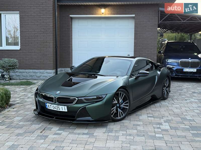 Купе BMW i8 2016 в Киеве фото 88 Купе BMW i8 2016 в Киеве