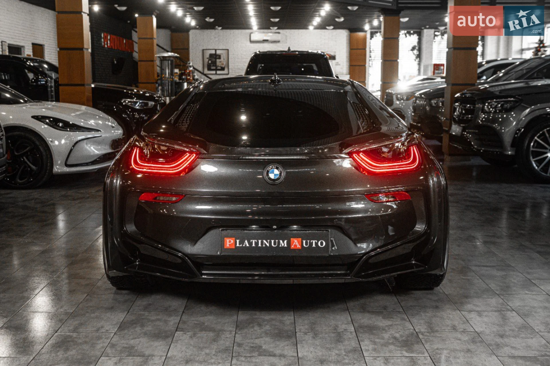 2015 BMW i8 - мініатюра 13