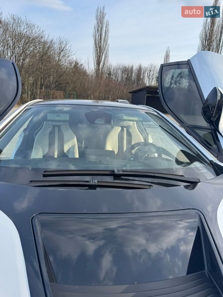 Купе BMW i8 2015 в Луцке