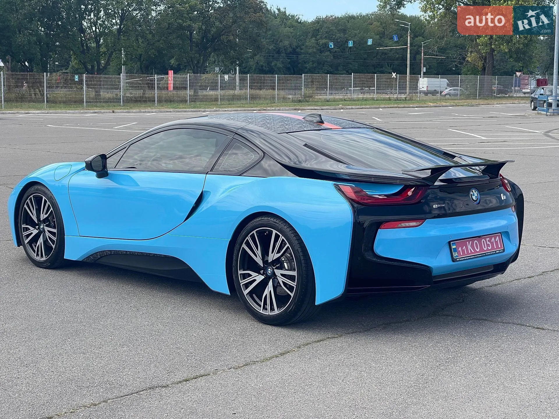 2016 BMW i8 - мініатюра 16