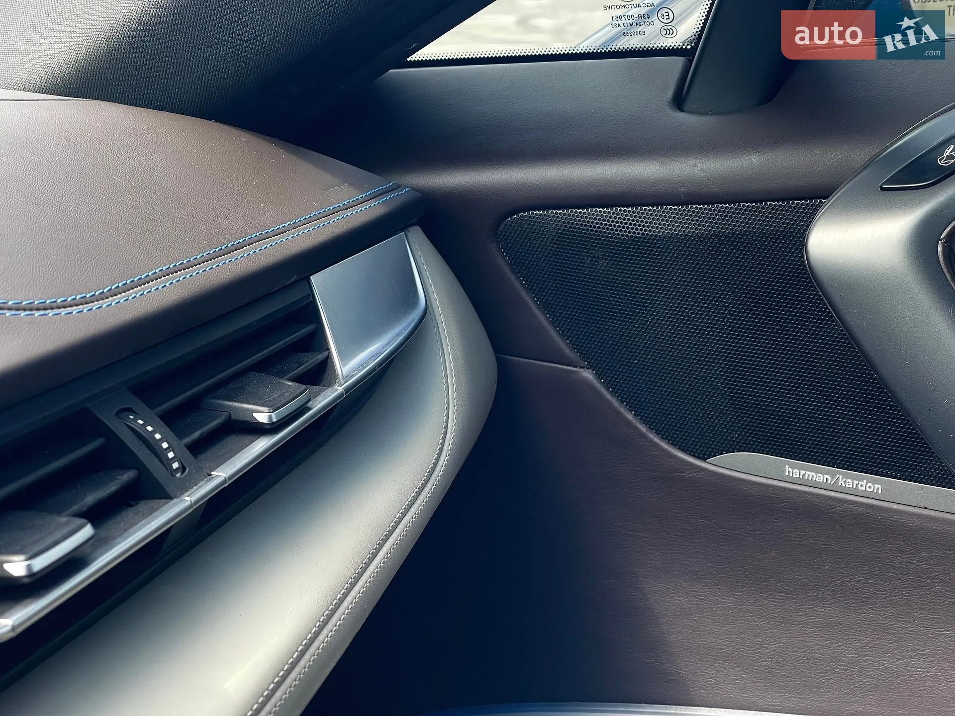 2016 BMW i8 - мініатюра 32