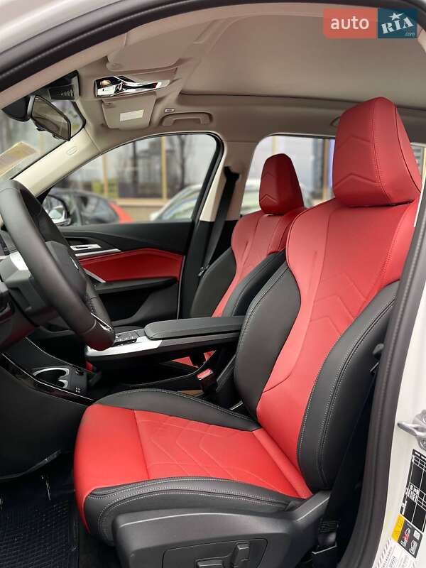Внедорожник / Кроссовер BMW iX1 2024 в Киеве