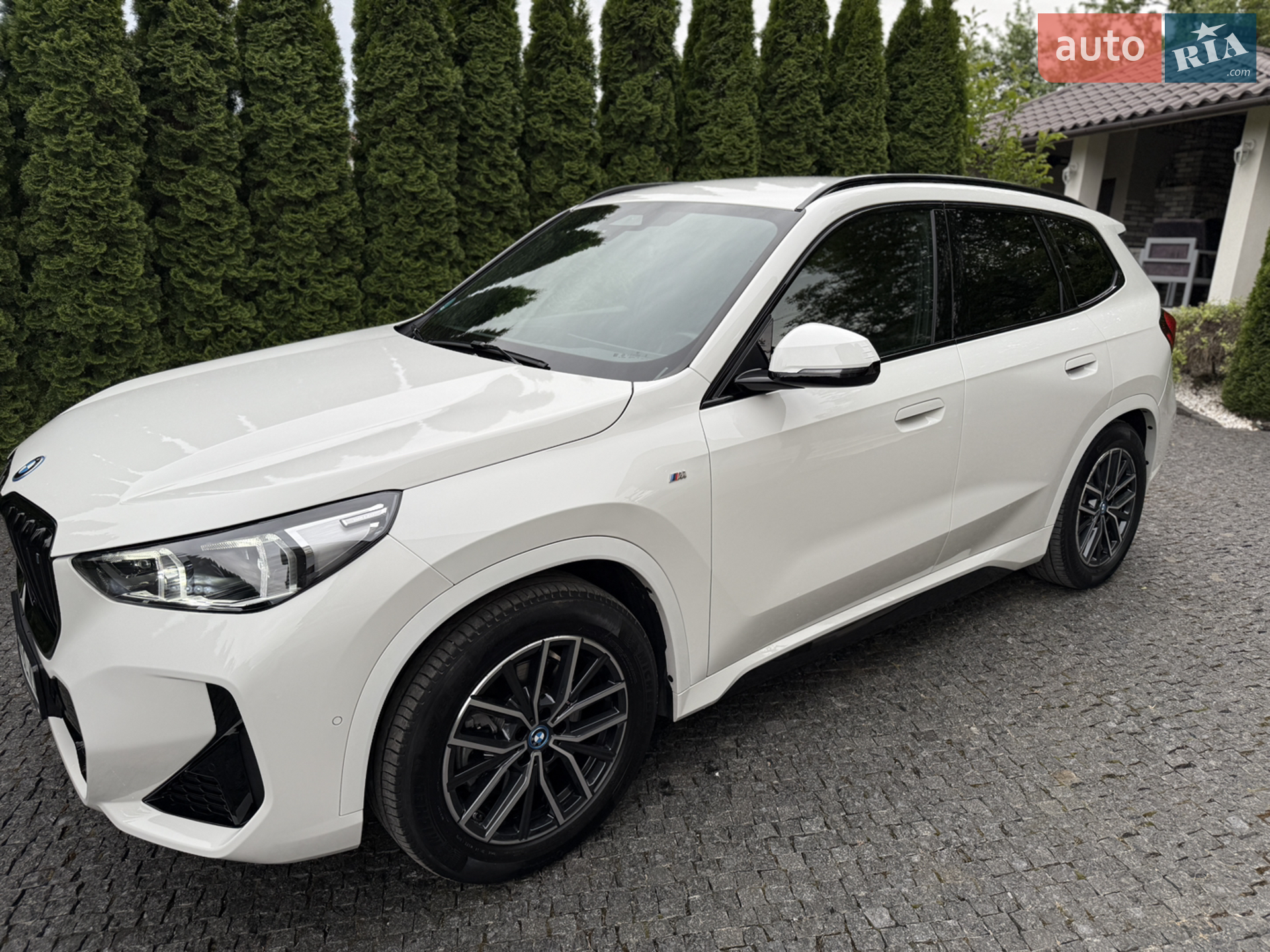 2023 BMW iX1 - мініатюра 40