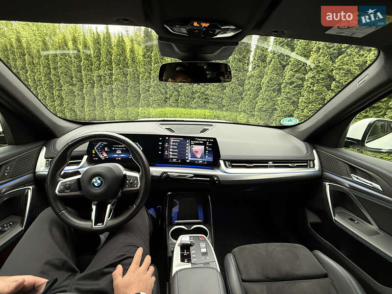 Внедорожник / Кроссовер BMW iX1 2023 в Черновцах