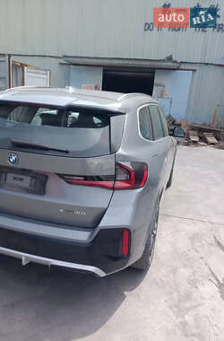 Внедорожник / Кроссовер BMW iX1 2023 в 