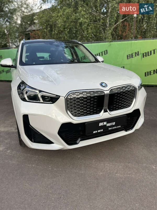 Позашляховик / Кросовер BMW iX1 2023 в Києві