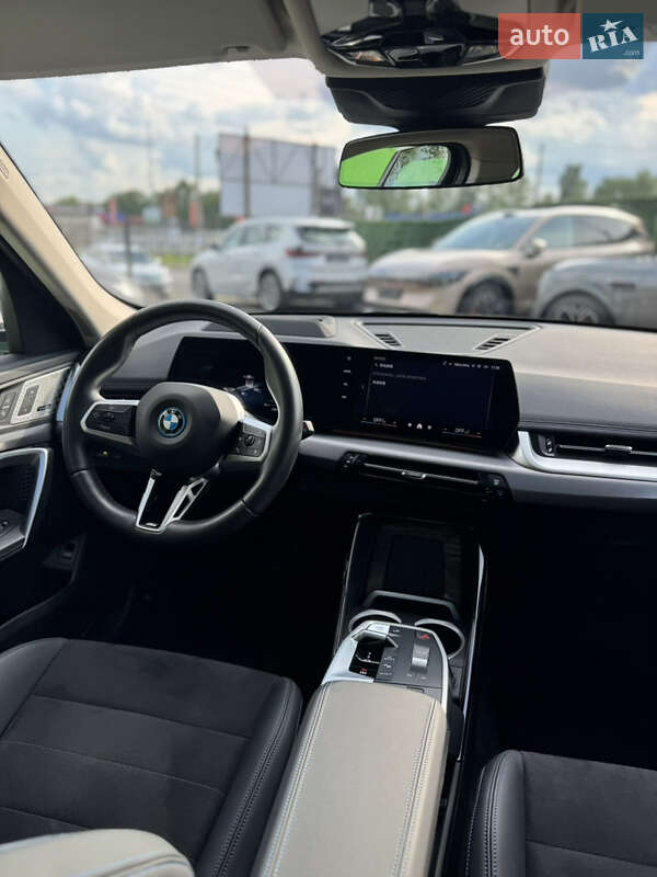 Позашляховик / Кросовер BMW iX1 2023 в Києві
