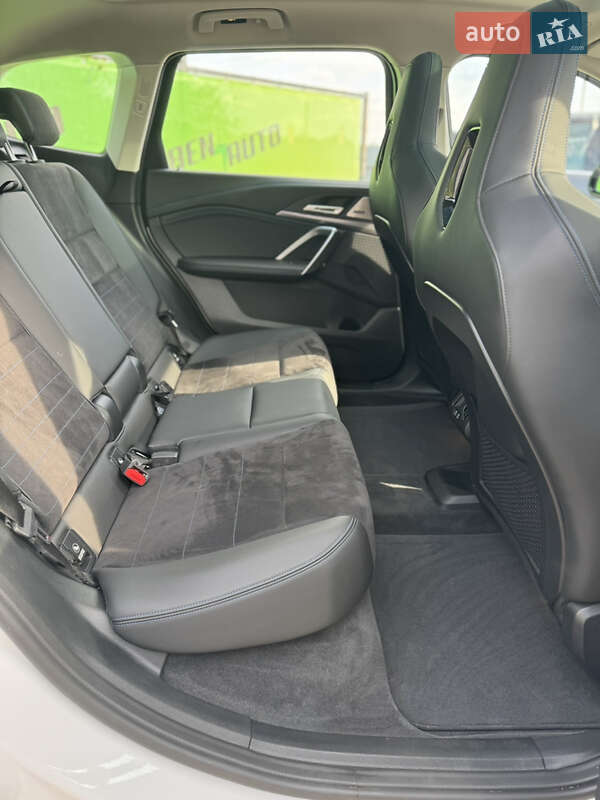 Позашляховик / Кросовер BMW iX1 2023 в Києві