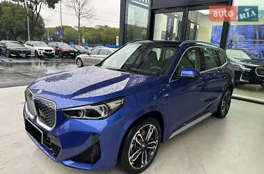 Внедорожник / Кроссовер BMW iX1 2023 в Киеве