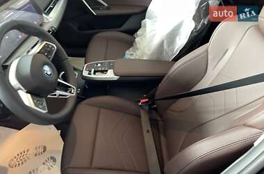 Внедорожник / Кроссовер BMW iX1 2025 в 