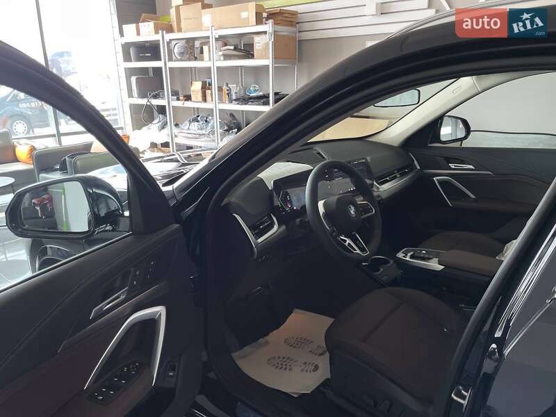 Позашляховик / Кросовер BMW iX1 2025 в Вінниці