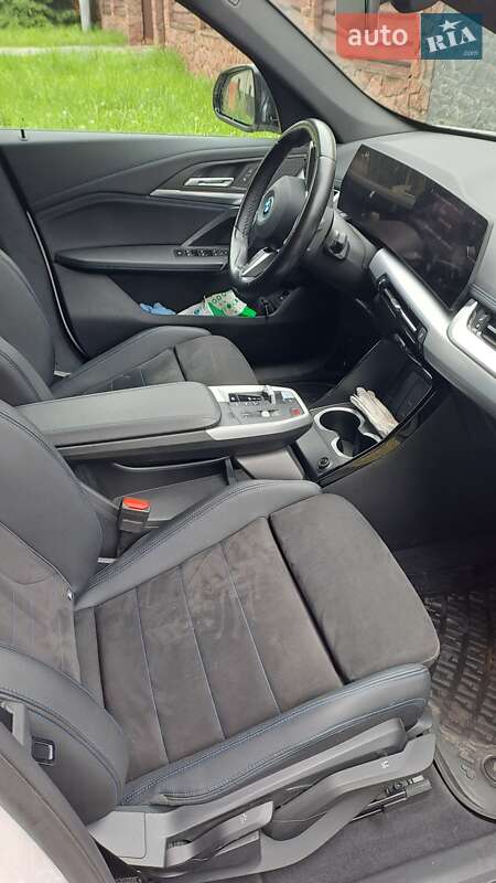Позашляховик / Кросовер BMW iX1 2022 в Житомирі