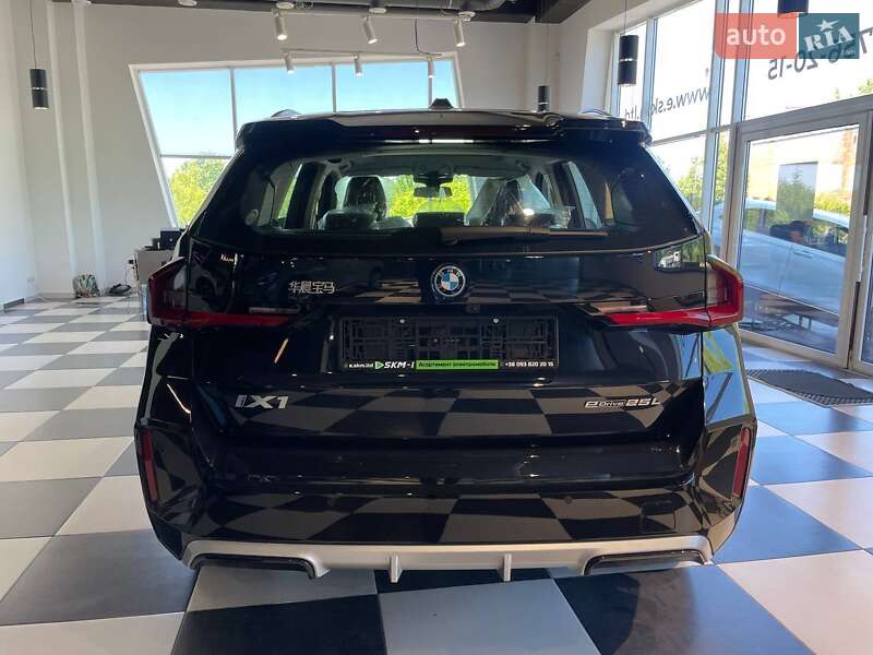 Внедорожник / Кроссовер BMW iX1 2025 в Львове
