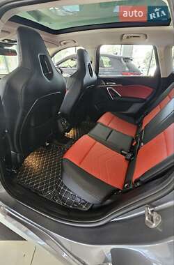 Позашляховик / Кросовер BMW iX1 2023 в 